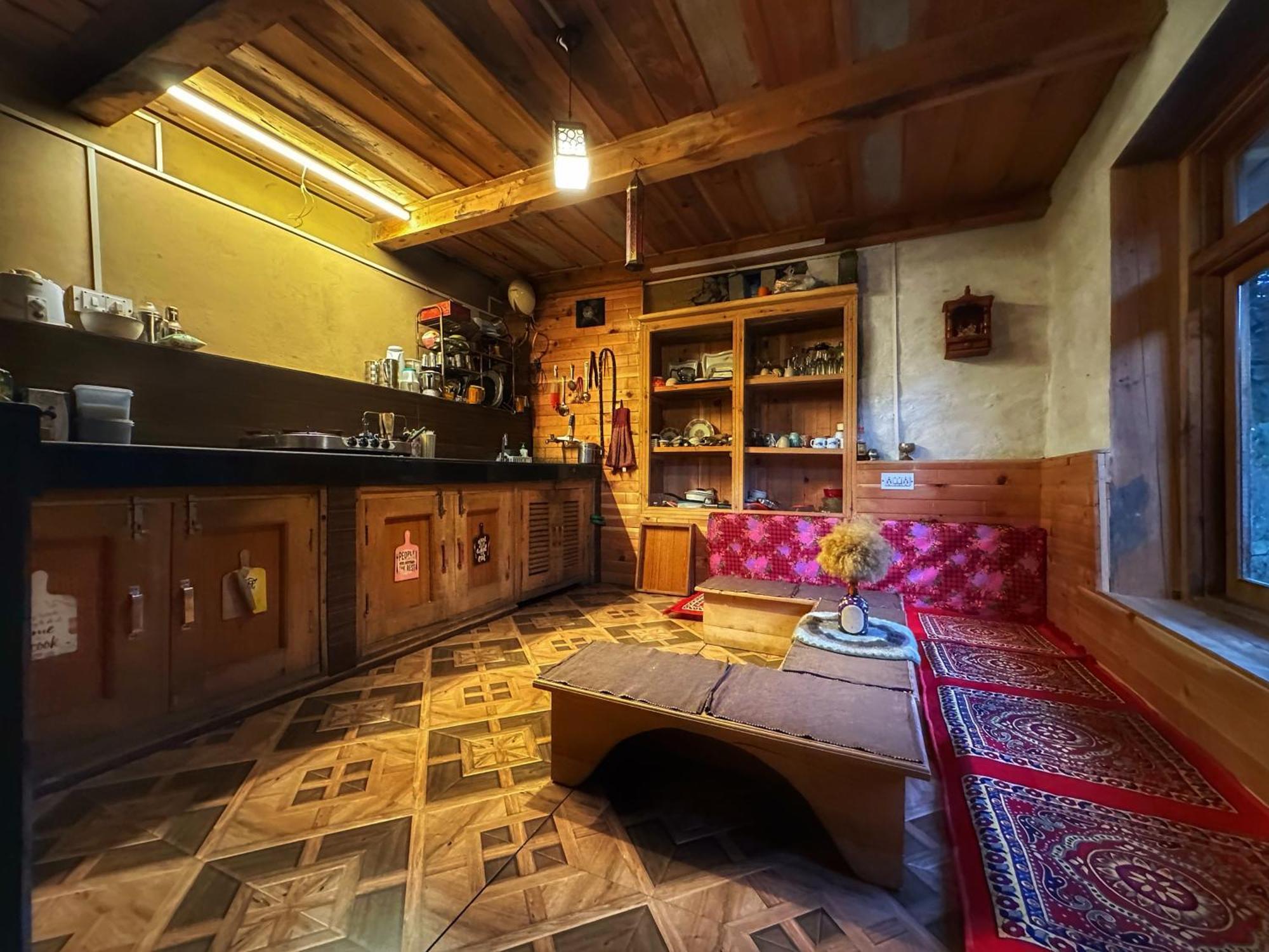 The Misty Wilds Home, Jibhi Buitenkant foto
